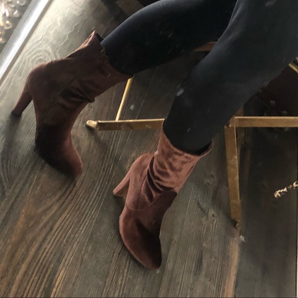 COPY - Women’s Boots - Picture 10 of 10